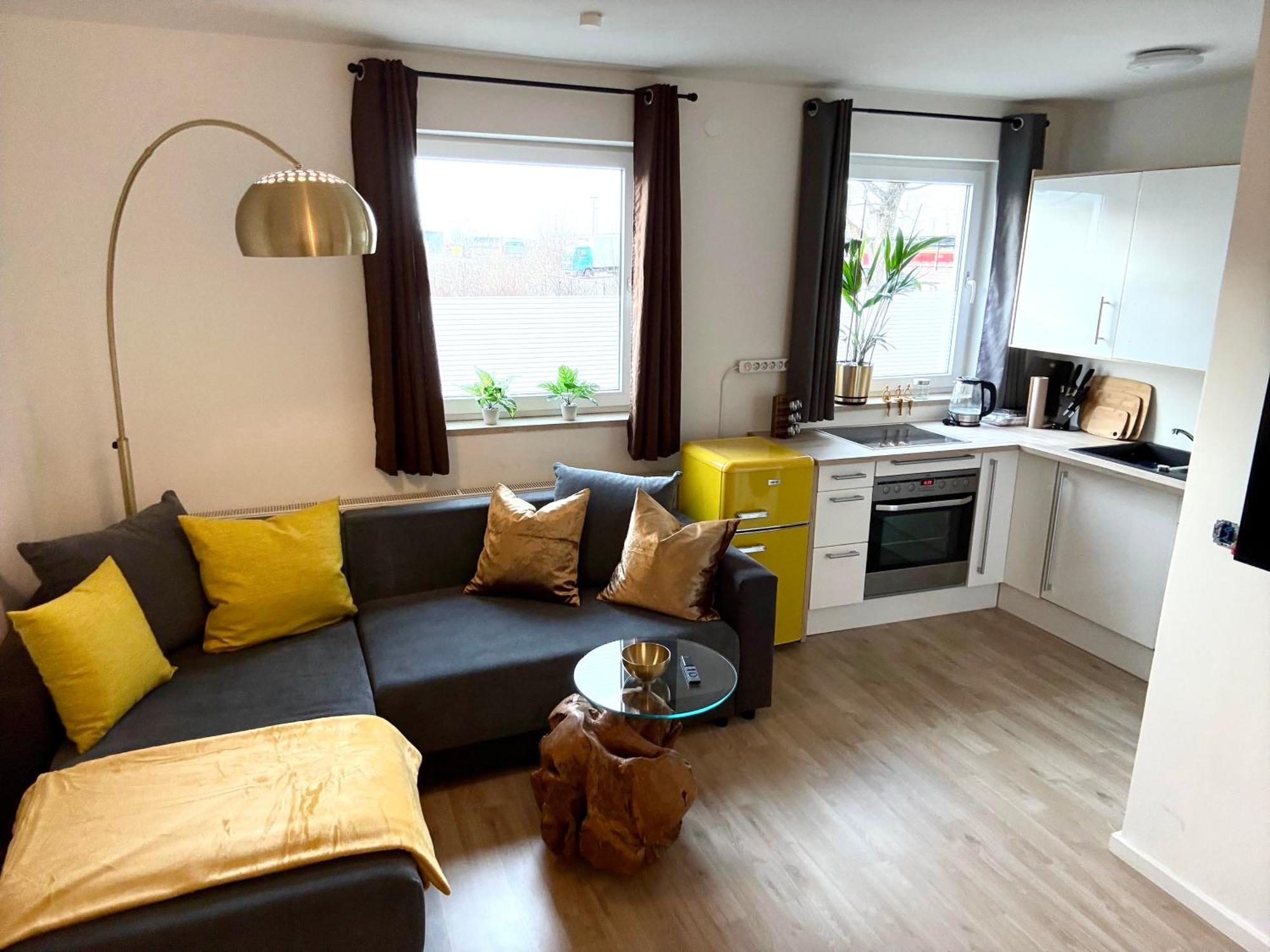 Yay - 65M2 Apartment Am Bahnhof - Smart Tv - Internet - Kaffee - Waschmaschine - Trockner Mühldorf Екстериор снимка
